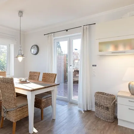 Holiday home Buhne 3