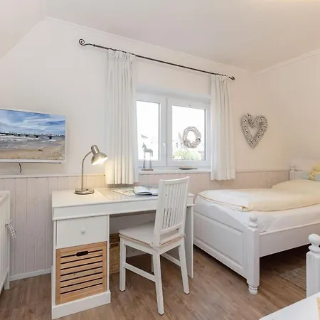 Buhne 3 Holiday home *